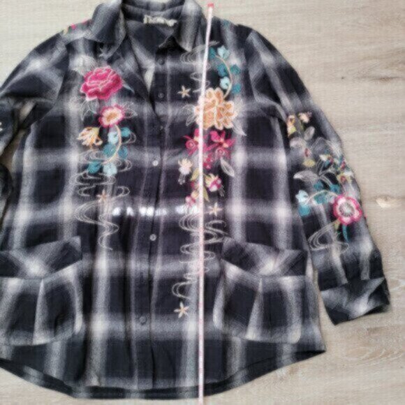 Johnny Was Lani Painters Smock Shirt - Picture 4 of 7